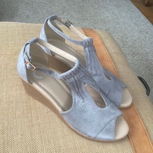 Wedge sandals, grey, 8.5 size